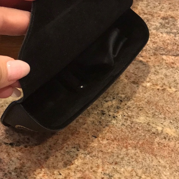 Ray-Ban Glasses Case - Picture 2 of 4